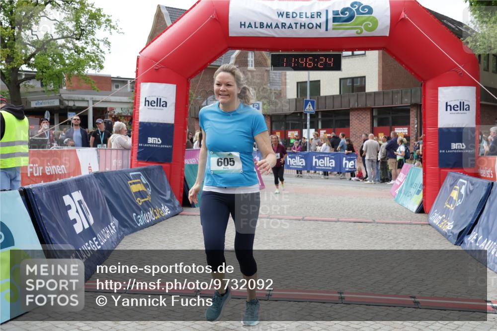 10.05.2026 - 8. Wedeler Halbmarathon Yannick Fuchs http://msf.ph/oto/9732092 10.05.2026 11:46:22 Ziel 158, 605, 2032, 2033 meine-sportfotos.de