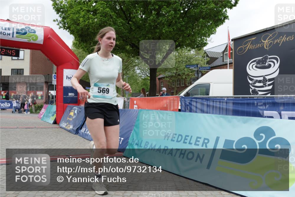 10.05.2026 - 8. Wedeler Halbmarathon Yannick Fuchs http://msf.ph/oto/9732134 10.05.2026 12:22:43 Ziel 569 meine-sportfotos.de