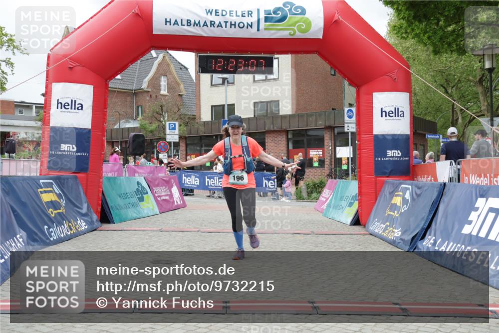 10.05.2026 - 8. Wedeler Halbmarathon Yannick Fuchs http://msf.ph/oto/9732215 10.05.2026 12:23:05 Ziel 196 meine-sportfotos.de