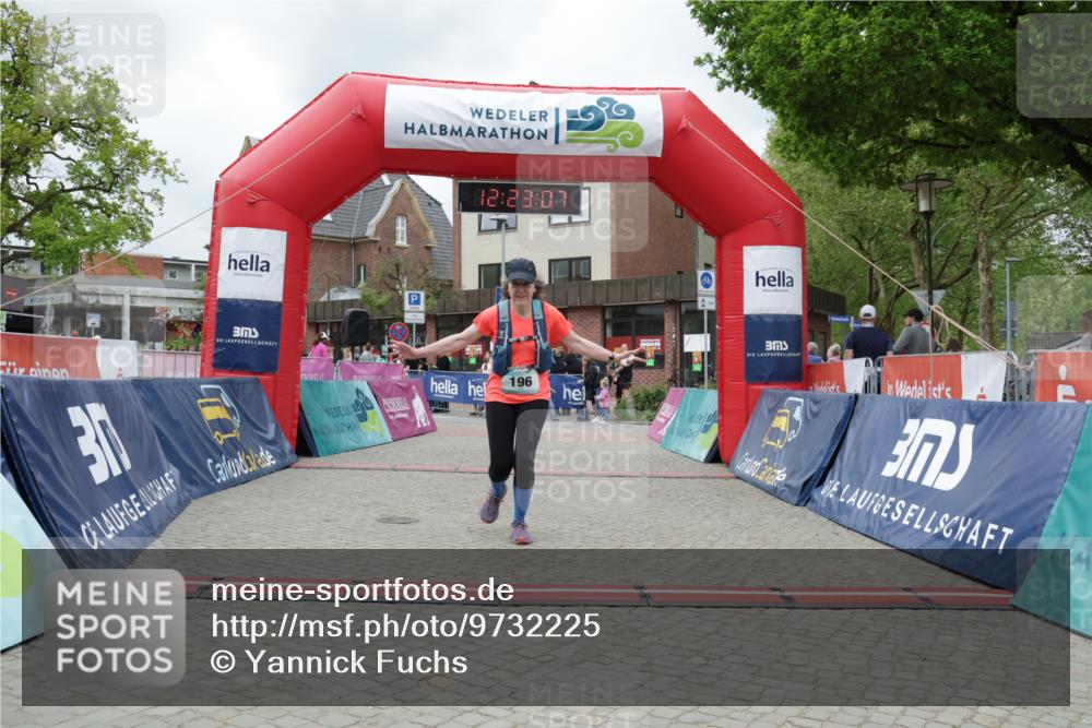 10.05.2026 - 8. Wedeler Halbmarathon Yannick Fuchs http://msf.ph/oto/9732225 10.05.2026 12:23:06 Ziel 196 meine-sportfotos.de