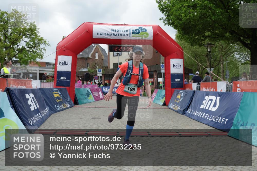 10.05.2026 - 8. Wedeler Halbmarathon Yannick Fuchs http://msf.ph/oto/9732235 10.05.2026 12:23:06 Ziel 196 meine-sportfotos.de