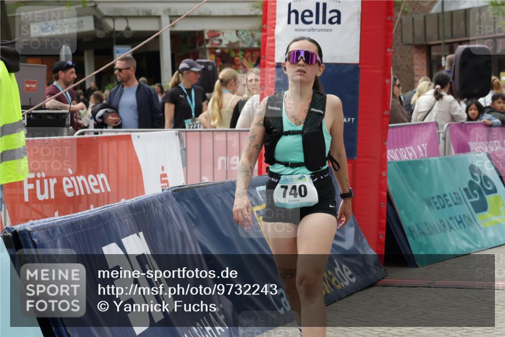 10.05.2026 - 8. Wedeler Halbmarathon Yannick Fuchs http://msf.ph/oto/9732243 10.05.2026 11:46:31 Ziel 740 meine-sportfotos.de