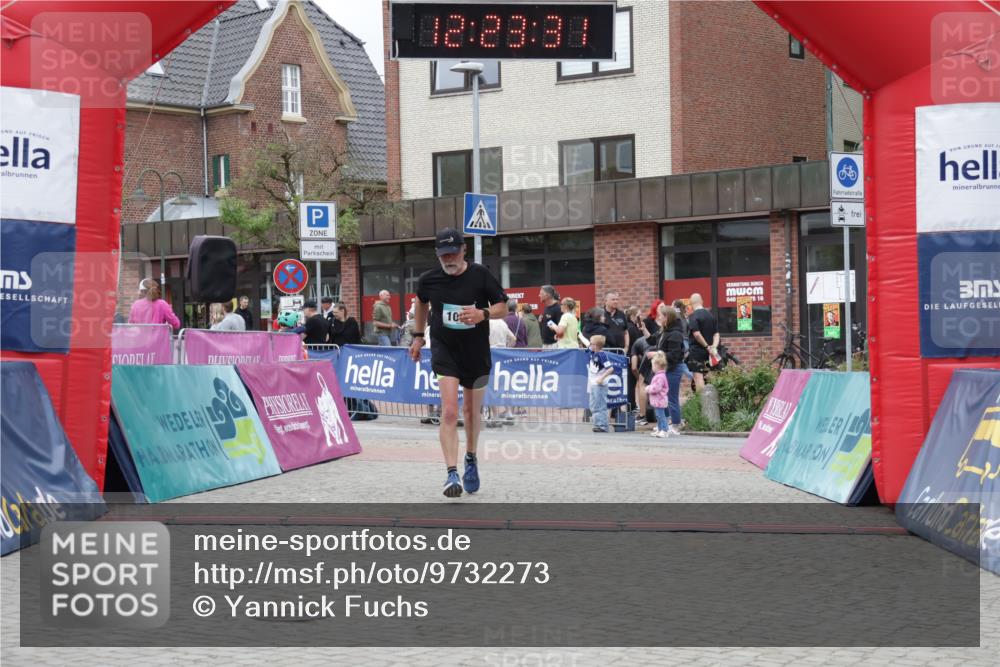 10.05.2026 - 8. Wedeler Halbmarathon Yannick Fuchs http://msf.ph/oto/9732273 10.05.2026 12:23:29 Ziel 1000 meine-sportfotos.de