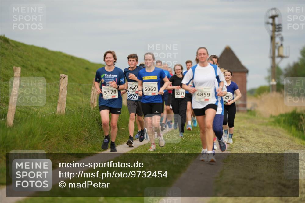 09.05.2026 - Störlauf LAZAROV Photography http://msf.ph/oto/9732454 09.05.2026 18:45:45 Laufen 4669, 5178, 5069, 5297, 4859, 5295 meine-sportfotos.de
