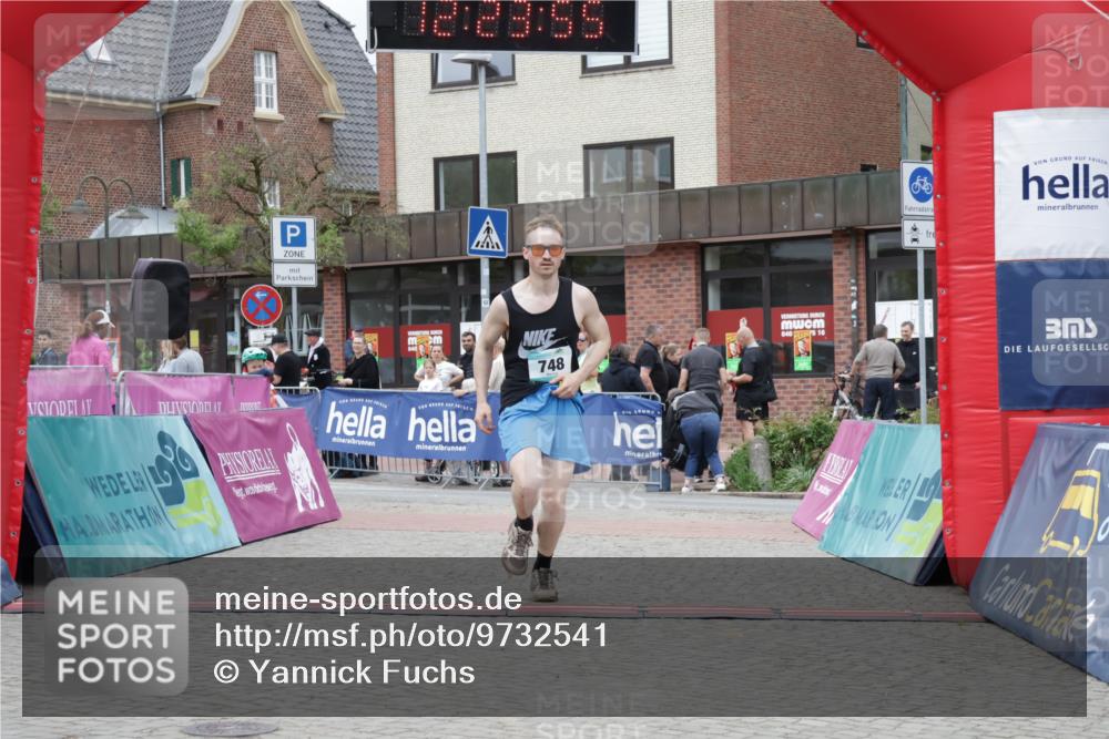 10.05.2026 - 8. Wedeler Halbmarathon Yannick Fuchs http://msf.ph/oto/9732541 10.05.2026 12:23:53 Ziel 748 meine-sportfotos.de