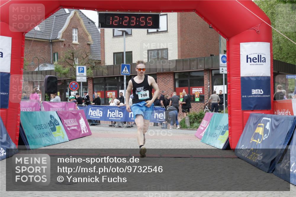 10.05.2026 - 8. Wedeler Halbmarathon Yannick Fuchs http://msf.ph/oto/9732546 10.05.2026 12:23:53 Ziel 748 meine-sportfotos.de