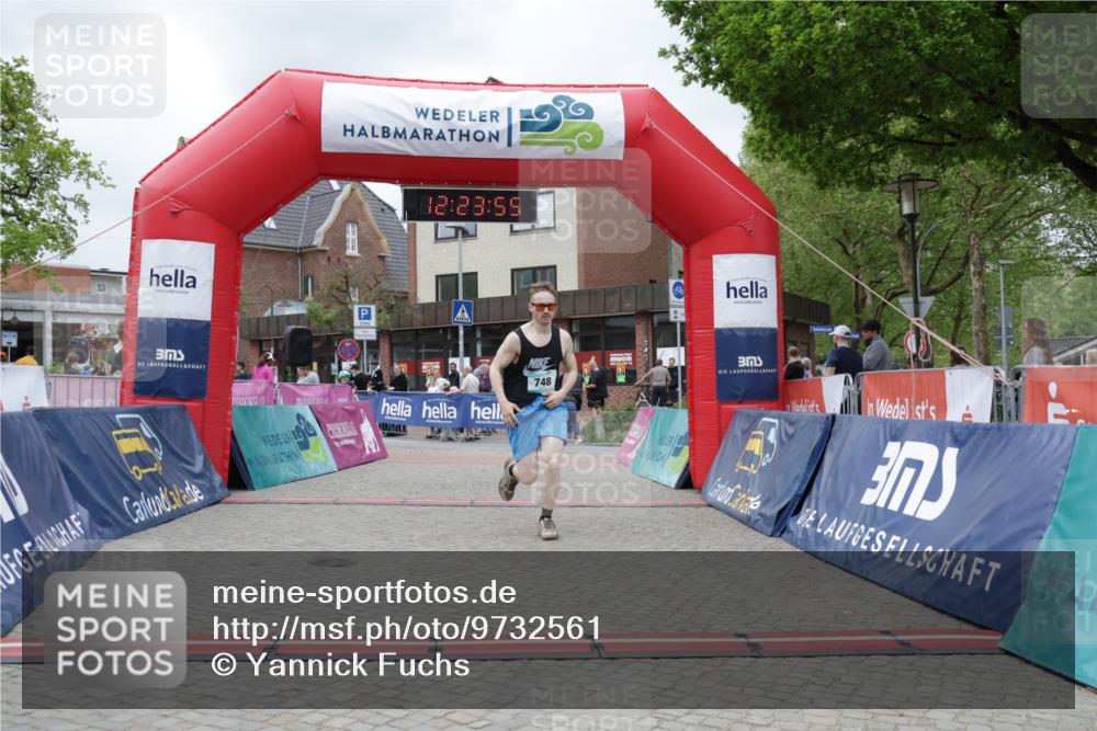10.05.2026 - 8. Wedeler Halbmarathon Yannick Fuchs http://msf.ph/oto/9732561 10.05.2026 12:23:53 Ziel 748 meine-sportfotos.de