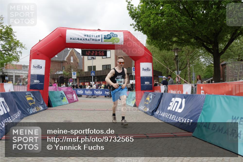 10.05.2026 - 8. Wedeler Halbmarathon Yannick Fuchs http://msf.ph/oto/9732565 10.05.2026 12:23:54 Ziel 748 meine-sportfotos.de