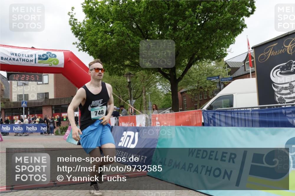 10.05.2026 - 8. Wedeler Halbmarathon Yannick Fuchs http://msf.ph/oto/9732585 10.05.2026 12:23:55 Ziel 748 meine-sportfotos.de