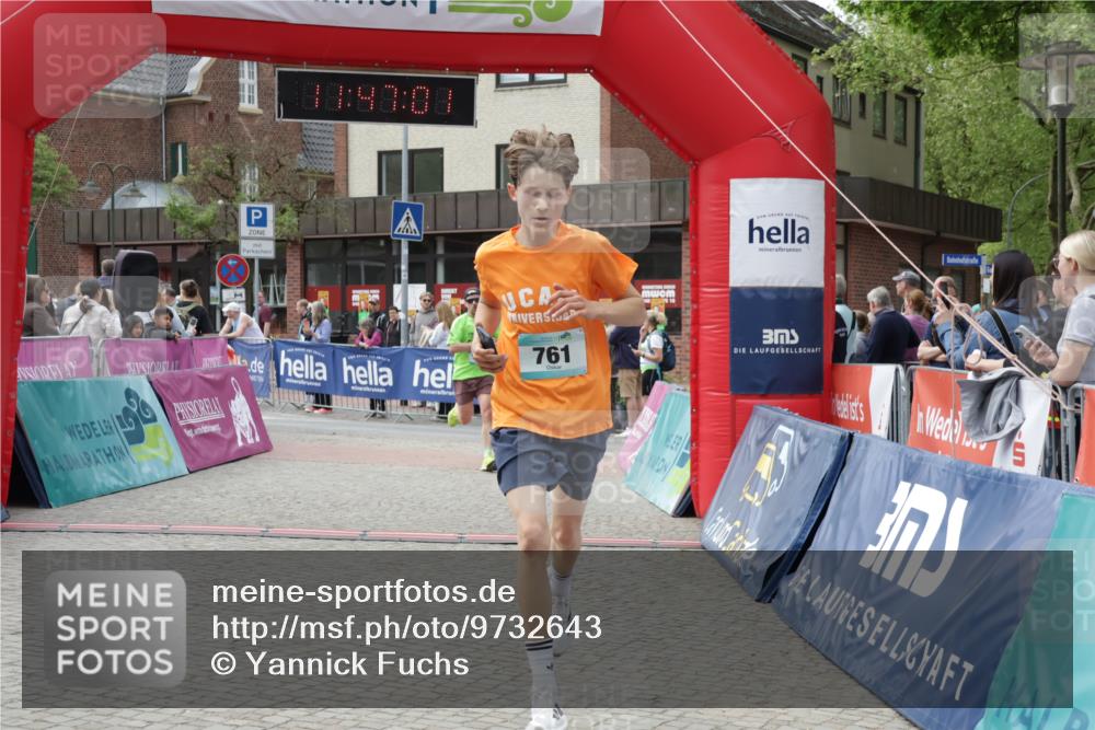 10.05.2026 - 8. Wedeler Halbmarathon Yannick Fuchs http://msf.ph/oto/9732643 10.05.2026 11:47:00 Ziel 761, 1056 meine-sportfotos.de