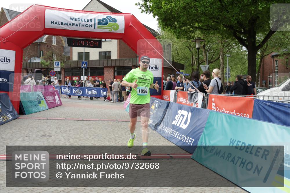 10.05.2026 - 8. Wedeler Halbmarathon Yannick Fuchs http://msf.ph/oto/9732668 10.05.2026 11:47:03 Ziel 761, 1056 meine-sportfotos.de