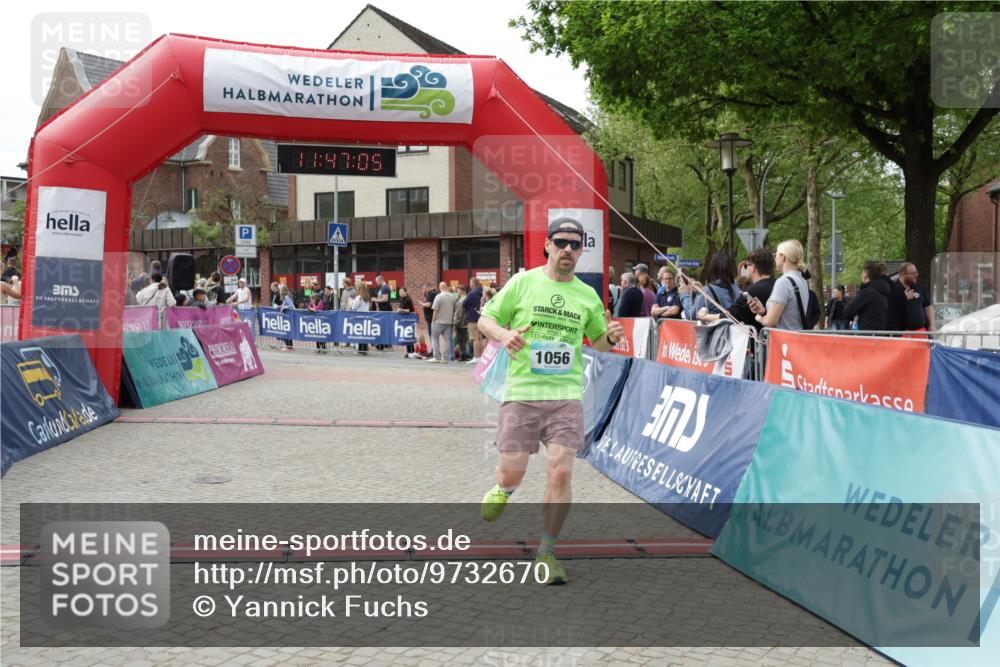 10.05.2026 - 8. Wedeler Halbmarathon Yannick Fuchs http://msf.ph/oto/9732670 10.05.2026 11:47:03 Ziel 761, 1056 meine-sportfotos.de
