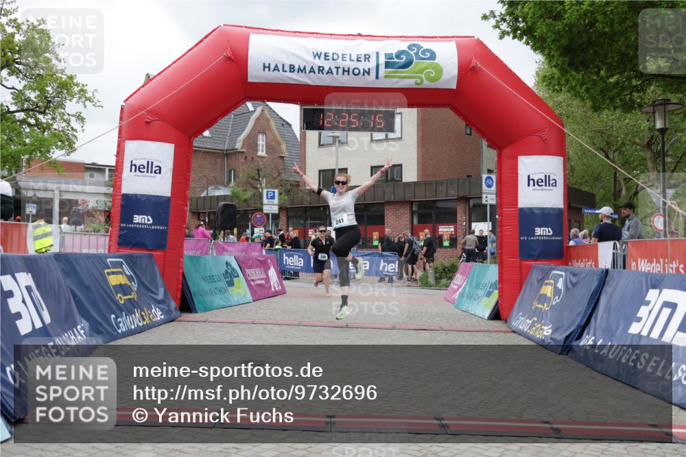10.05.2026 - 8. Wedeler Halbmarathon Yannick Fuchs http://msf.ph/oto/9732696 10.05.2026 12:25:13 Ziel 241, 349 meine-sportfotos.de