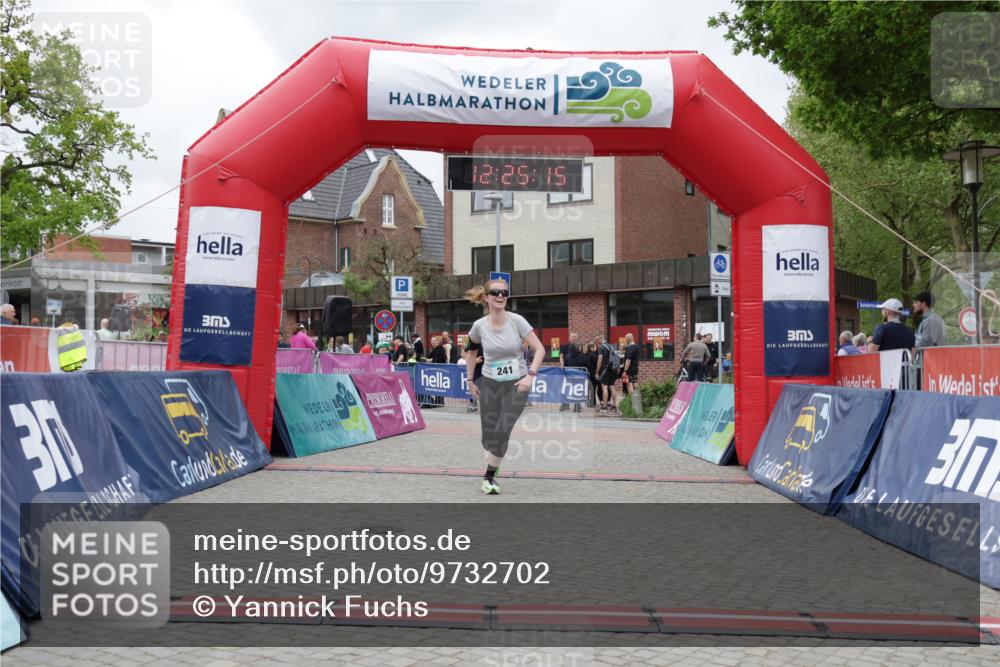 10.05.2026 - 8. Wedeler Halbmarathon Yannick Fuchs http://msf.ph/oto/9732702 10.05.2026 12:25:14 Ziel 241, 349 meine-sportfotos.de
