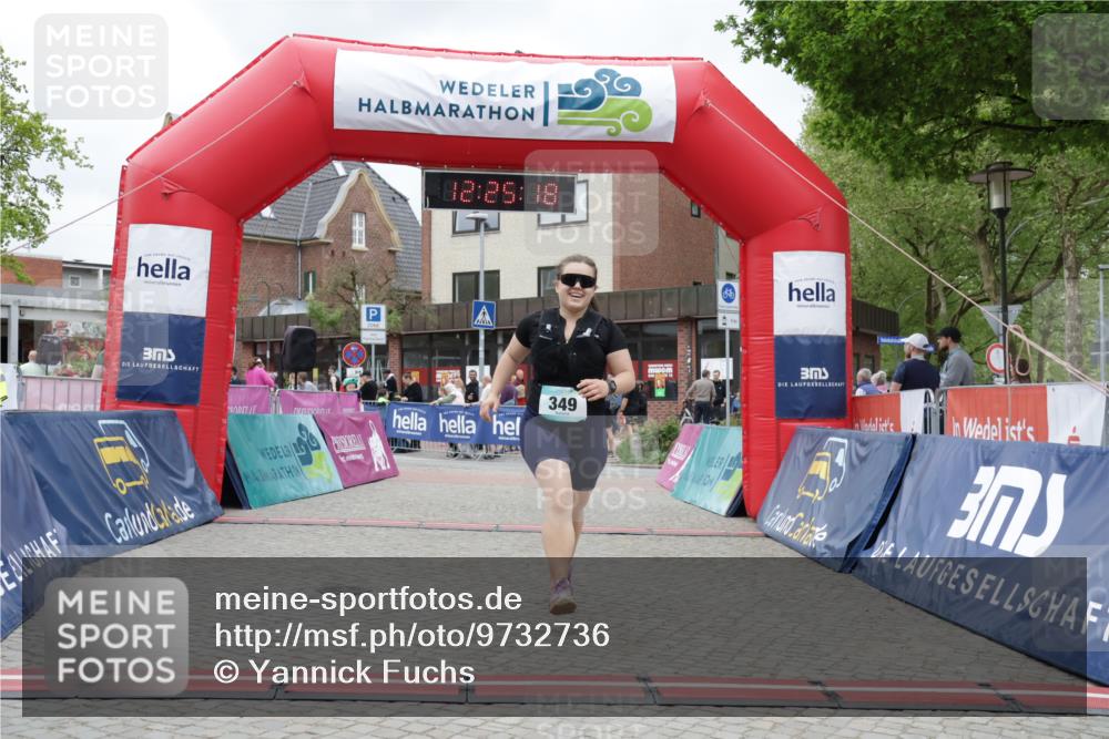 10.05.2026 - 8. Wedeler Halbmarathon Yannick Fuchs http://msf.ph/oto/9732736 10.05.2026 12:25:17 Ziel 241, 349 meine-sportfotos.de