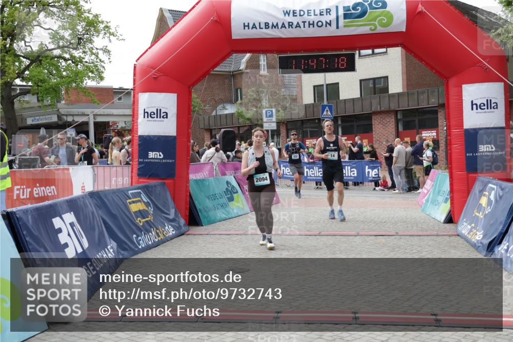 10.05.2026 - 8. Wedeler Halbmarathon Yannick Fuchs http://msf.ph/oto/9732743 10.05.2026 11:47:16 Ziel 14, 332, 2094 meine-sportfotos.de