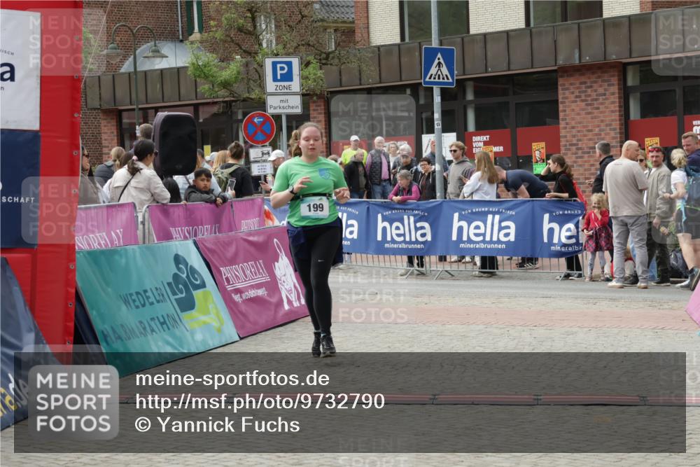 10.05.2026 - 8. Wedeler Halbmarathon Yannick Fuchs http://msf.ph/oto/9732790 10.05.2026 11:47:25 Ziel 160, 199, 332 meine-sportfotos.de