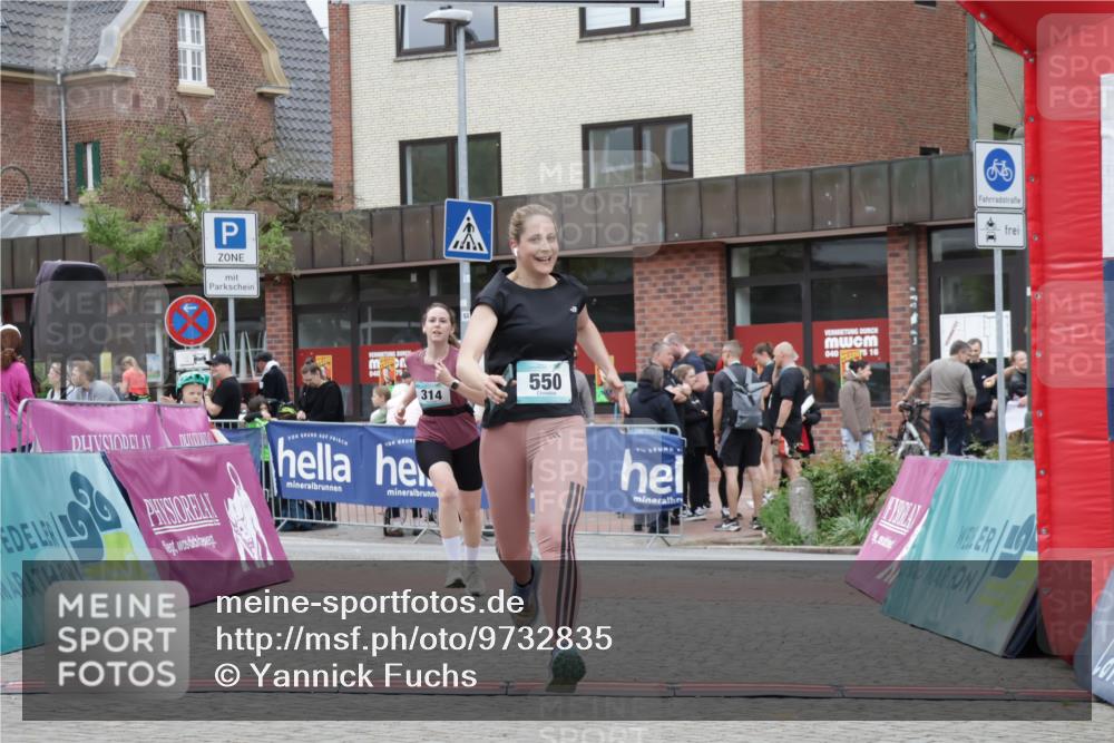 10.05.2026 - 8. Wedeler Halbmarathon Yannick Fuchs http://msf.ph/oto/9732835 10.05.2026 12:25:43 Ziel 314, 550 meine-sportfotos.de