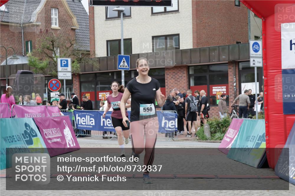 10.05.2026 - 8. Wedeler Halbmarathon Yannick Fuchs http://msf.ph/oto/9732837 10.05.2026 12:25:43 Ziel 314, 550 meine-sportfotos.de