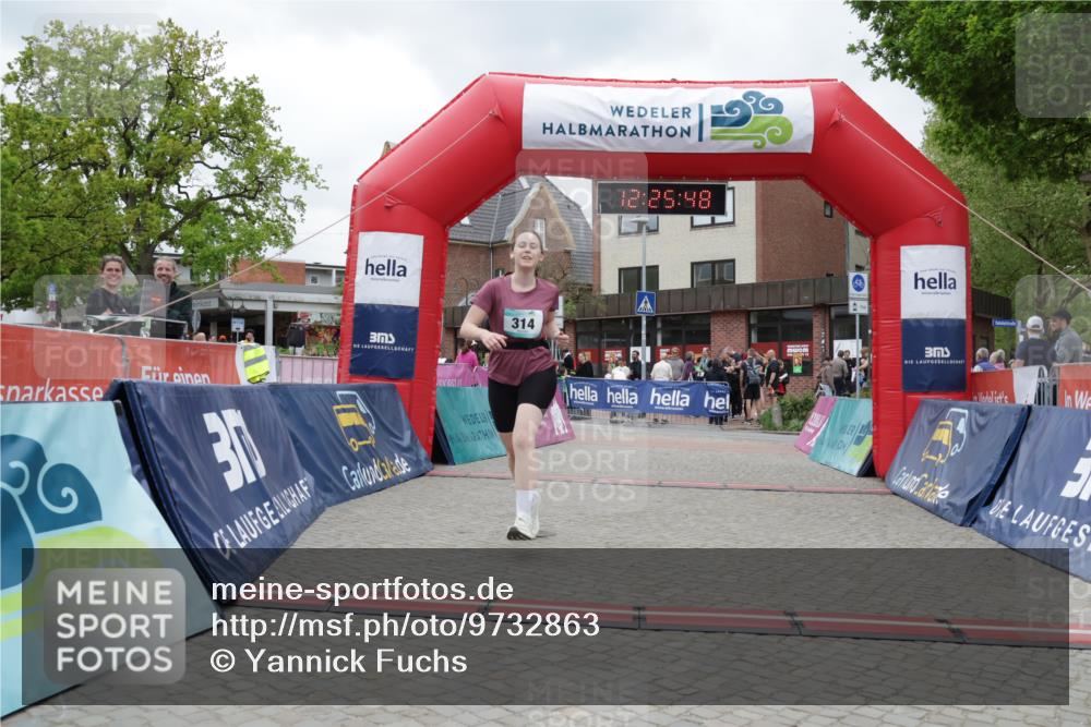 10.05.2026 - 8. Wedeler Halbmarathon Yannick Fuchs http://msf.ph/oto/9732863 10.05.2026 12:25:46 Ziel 292, 314, 550 meine-sportfotos.de