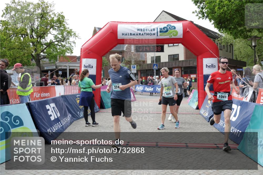 10.05.2026 - 8. Wedeler Halbmarathon Yannick Fuchs http://msf.ph/oto/9732868 10.05.2026 11:47:36 Ziel 198, 564, 826, 1041 meine-sportfotos.de