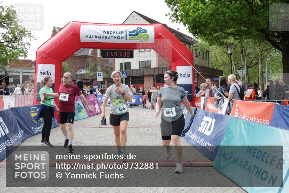 10.05.2026 - 8. Wedeler Halbmarathon Yannick Fuchs http://msf.ph/oto/9732881 10.05.2026 11:47:37 Ziel 198, 564, 826, 1041 meine-sportfotos.de