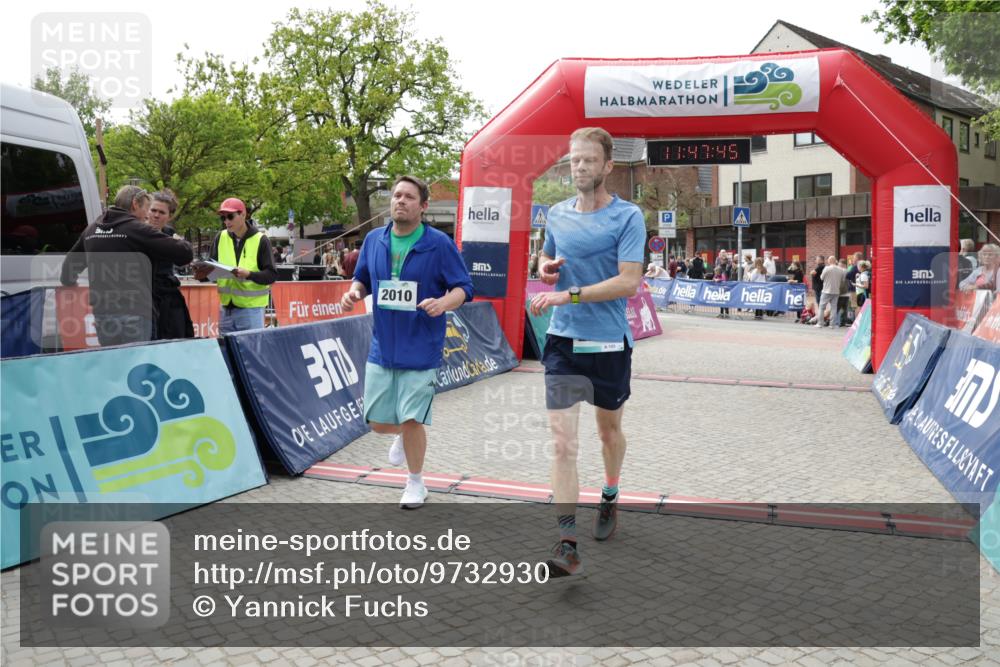 10.05.2026 - 8. Wedeler Halbmarathon Yannick Fuchs http://msf.ph/oto/9732930 10.05.2026 11:47:44 Ziel 362, 919, 2010 meine-sportfotos.de