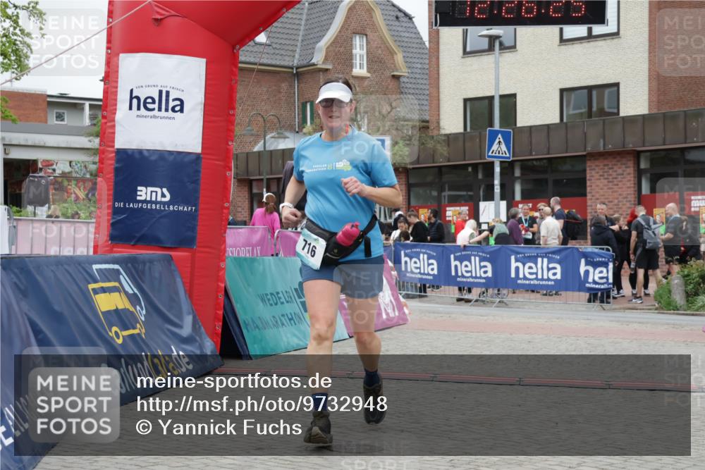 10.05.2026 - 8. Wedeler Halbmarathon Yannick Fuchs http://msf.ph/oto/9732948 10.05.2026 12:26:23 Ziel 716, 2133 meine-sportfotos.de