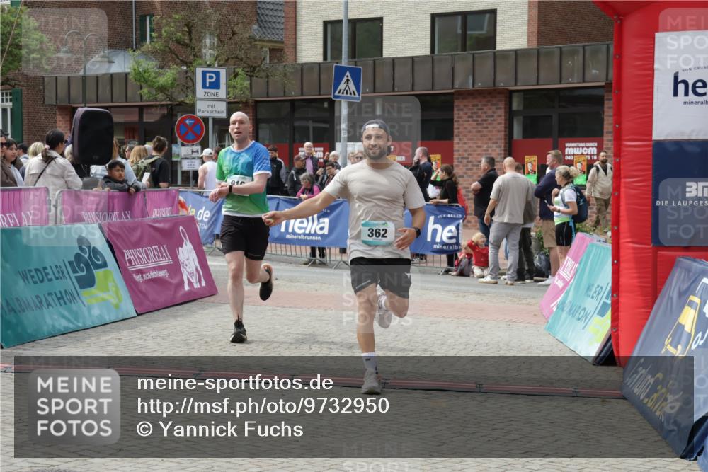 10.05.2026 - 8. Wedeler Halbmarathon Yannick Fuchs http://msf.ph/oto/9732950 10.05.2026 11:47:48 Ziel 362, 919, 2010 meine-sportfotos.de
