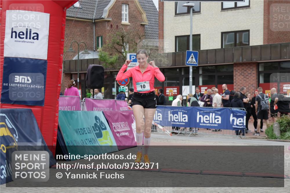 10.05.2026 - 8. Wedeler Halbmarathon Yannick Fuchs http://msf.ph/oto/9732971 10.05.2026 12:26:49 Ziel 10 meine-sportfotos.de