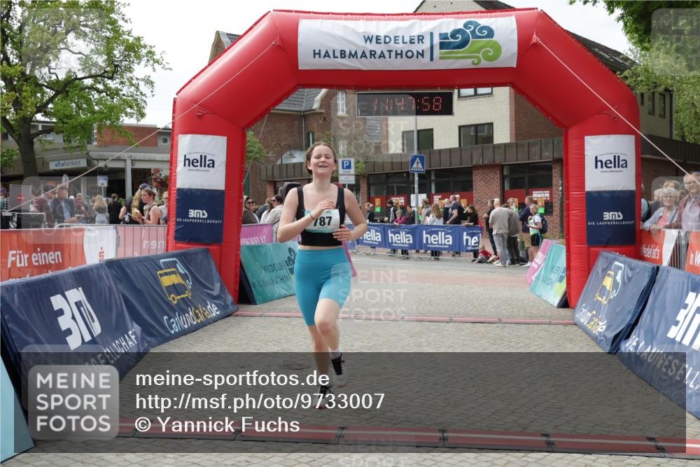 10.05.2026 - 8. Wedeler Halbmarathon Yannick Fuchs http://msf.ph/oto/9733007 10.05.2026 11:47:56 Ziel 787 meine-sportfotos.de