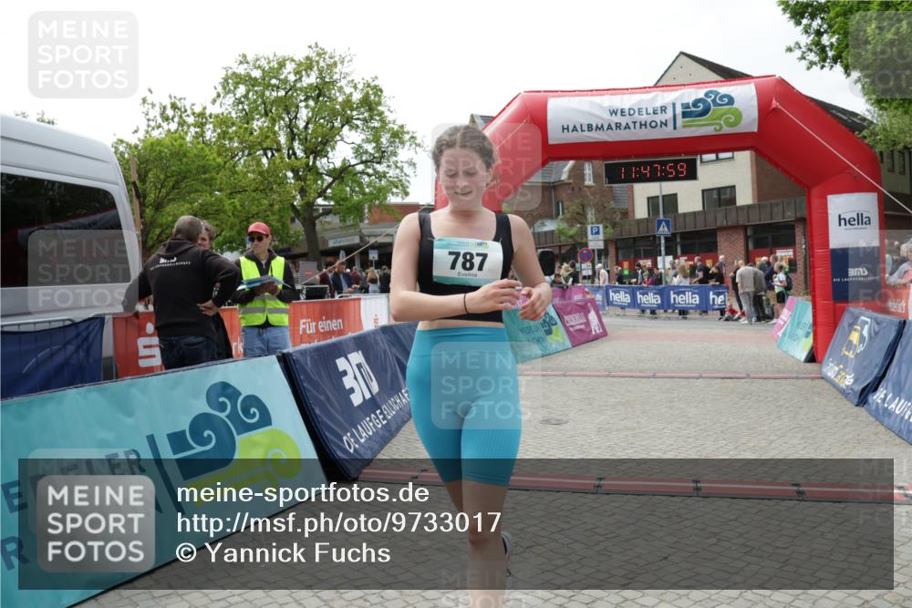 10.05.2026 - 8. Wedeler Halbmarathon Yannick Fuchs http://msf.ph/oto/9733017 10.05.2026 11:47:57 Ziel 787 meine-sportfotos.de