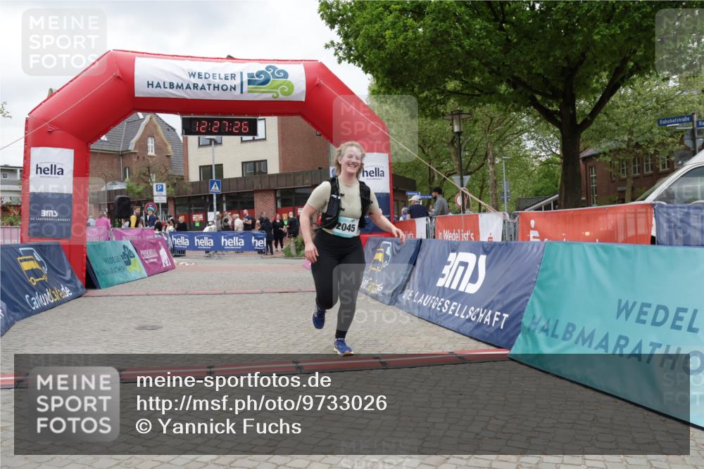 10.05.2026 - 8. Wedeler Halbmarathon Yannick Fuchs http://msf.ph/oto/9733026 10.05.2026 12:27:24 Ziel 2045 meine-sportfotos.de