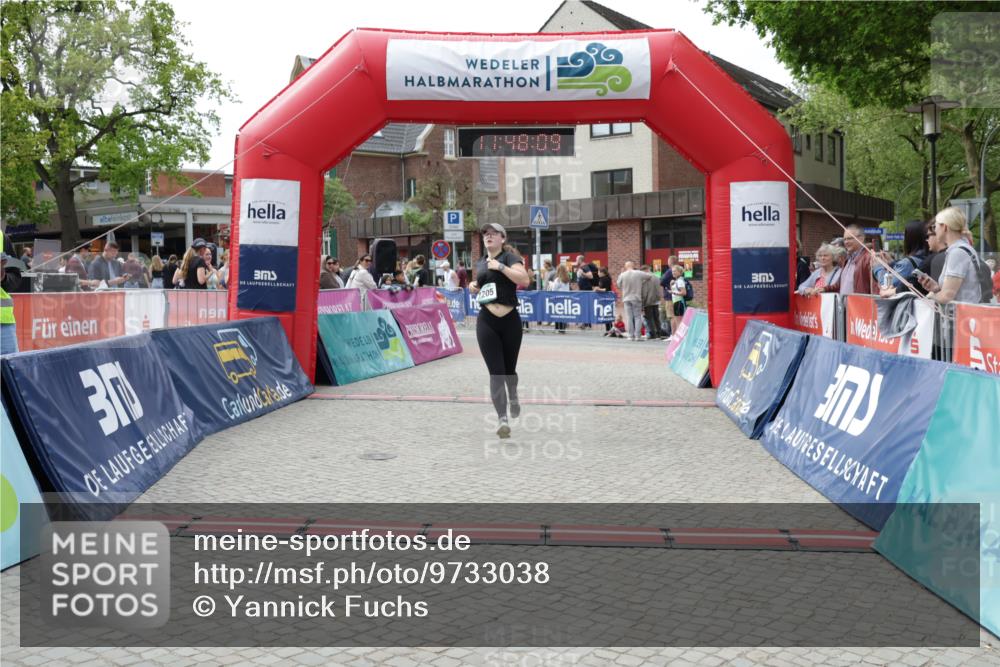 10.05.2026 - 8. Wedeler Halbmarathon Yannick Fuchs http://msf.ph/oto/9733038 10.05.2026 11:48:07 Ziel 2205 meine-sportfotos.de