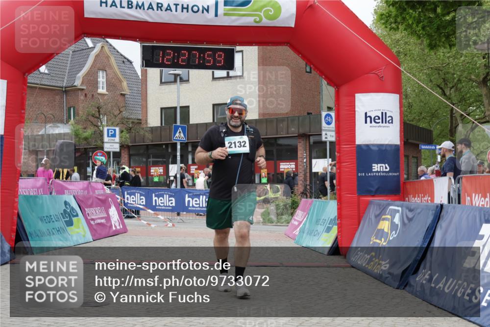 10.05.2026 - 8. Wedeler Halbmarathon Yannick Fuchs http://msf.ph/oto/9733072 10.05.2026 12:27:57 Ziel 2132 meine-sportfotos.de