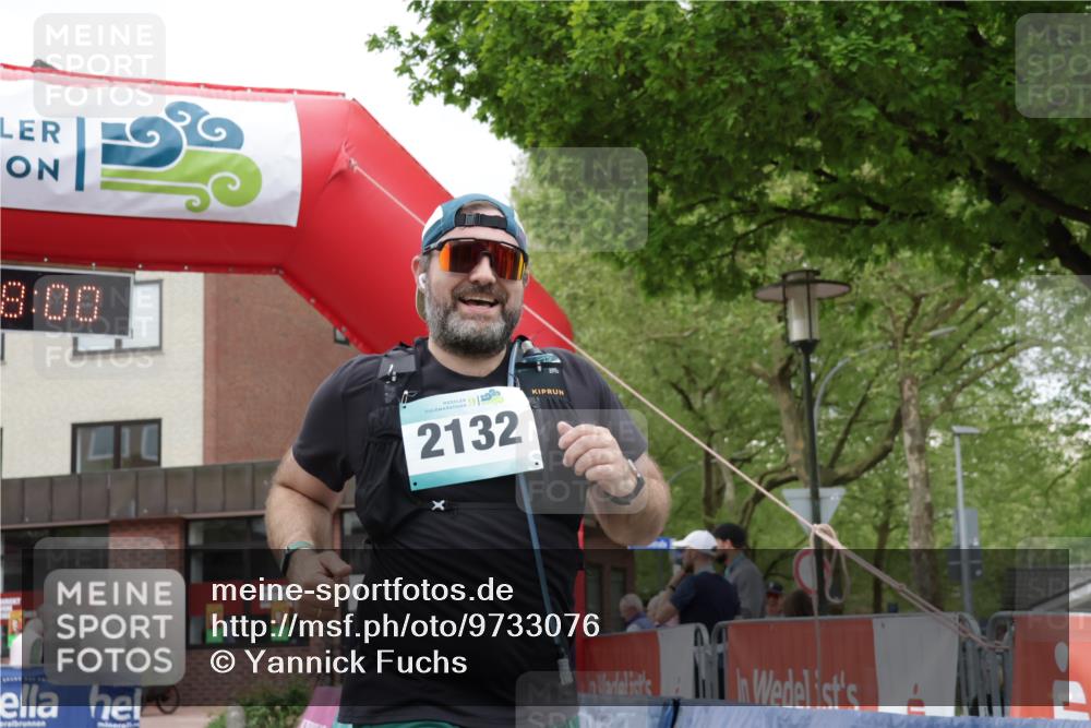 10.05.2026 - 8. Wedeler Halbmarathon Yannick Fuchs http://msf.ph/oto/9733076 10.05.2026 12:27:58 Ziel 2132 meine-sportfotos.de