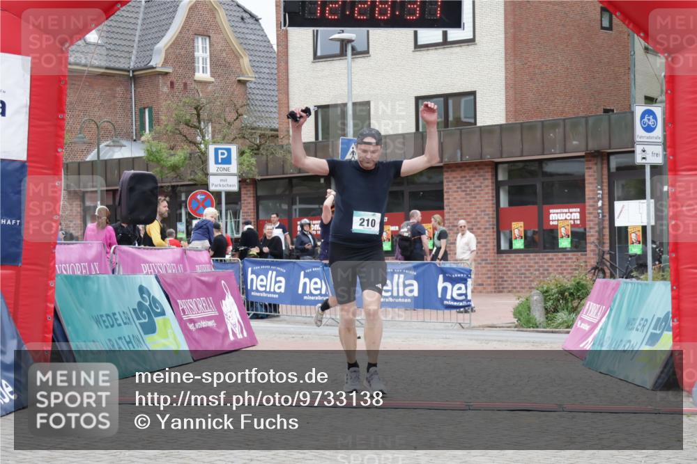 10.05.2026 - 8. Wedeler Halbmarathon Yannick Fuchs http://msf.ph/oto/9733138 10.05.2026 12:28:29 Ziel 206, 210, 578 meine-sportfotos.de
