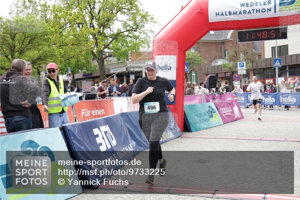 10.05.2026 - 8. Wedeler Halbmarathon Yannick Fuchs http://msf.ph/oto/9733225 10.05.2026 11:48:49 Ziel 496, 653, 743 meine-sportfotos.de
