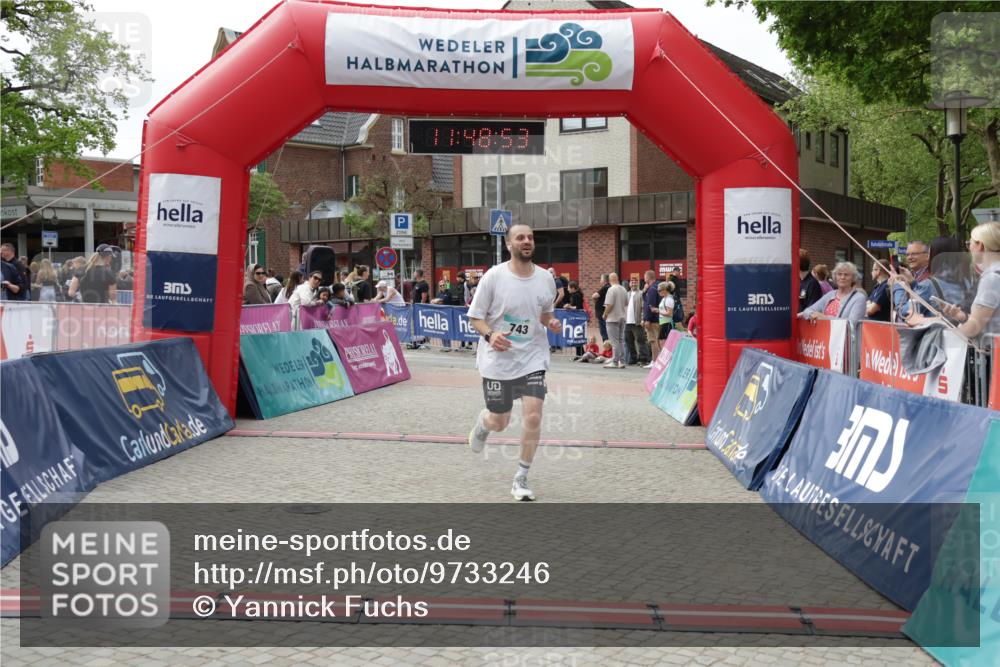 10.05.2026 - 8. Wedeler Halbmarathon Yannick Fuchs http://msf.ph/oto/9733246 10.05.2026 11:48:52 Ziel 496, 653, 743 meine-sportfotos.de