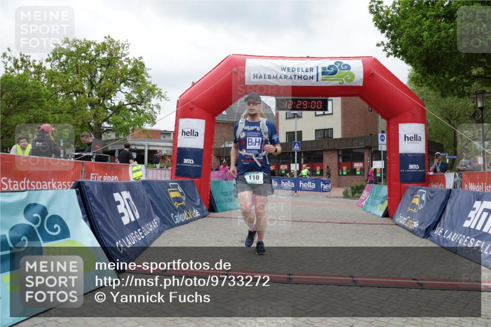 10.05.2026 - 8. Wedeler Halbmarathon Yannick Fuchs http://msf.ph/oto/9733272 10.05.2026 12:28:58 Ziel 110, 576 meine-sportfotos.de