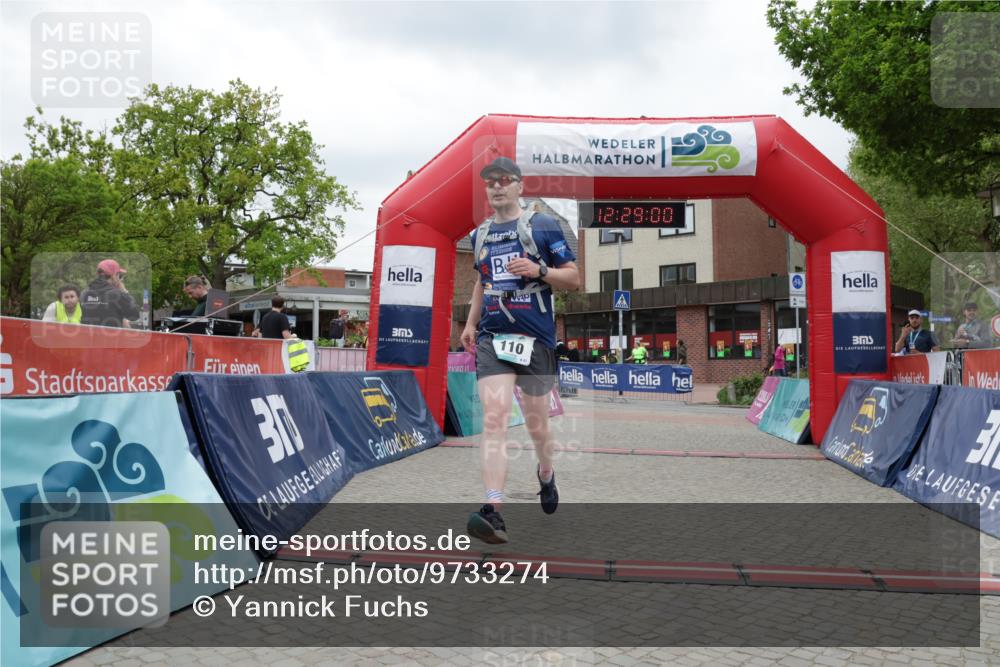 10.05.2026 - 8. Wedeler Halbmarathon Yannick Fuchs http://msf.ph/oto/9733274 10.05.2026 12:28:58 Ziel 110, 576 meine-sportfotos.de