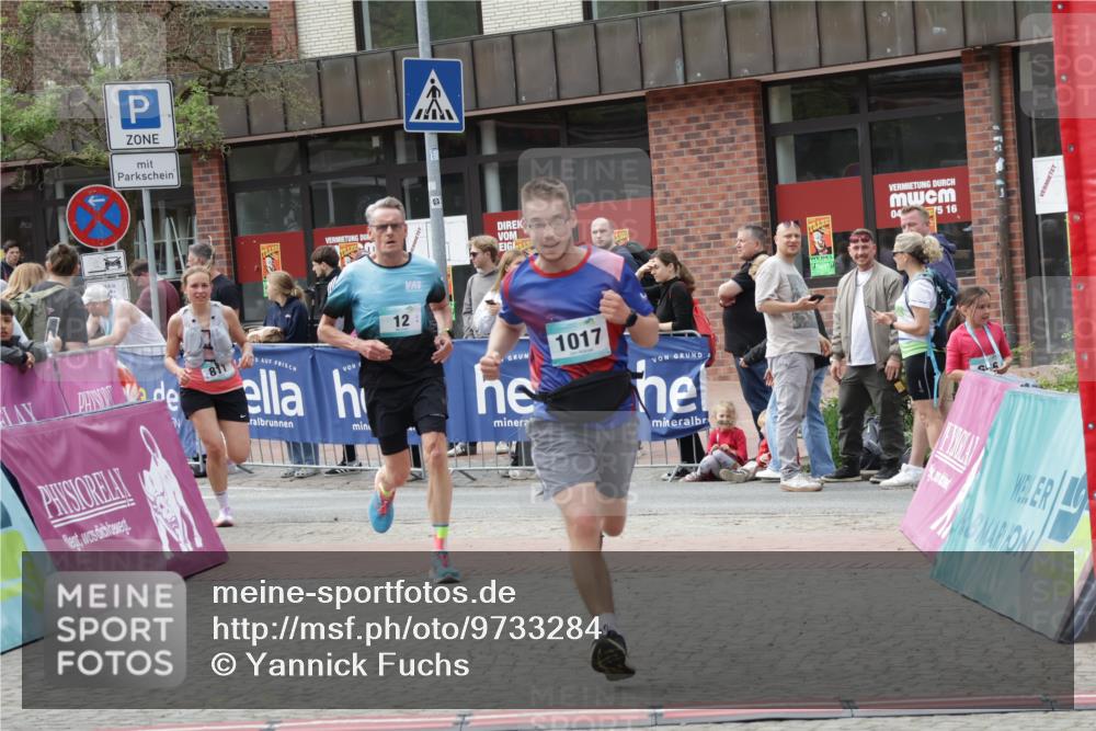 10.05.2026 - 8. Wedeler Halbmarathon Yannick Fuchs http://msf.ph/oto/9733284 10.05.2026 11:48:59 Ziel 12, 811, 1017 meine-sportfotos.de