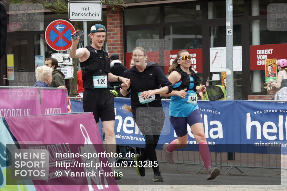10.05.2026 - 8. Wedeler Halbmarathon Yannick Fuchs http://msf.ph/oto/9733285 10.05.2026 12:29:09 Ziel 194 meine-sportfotos.de