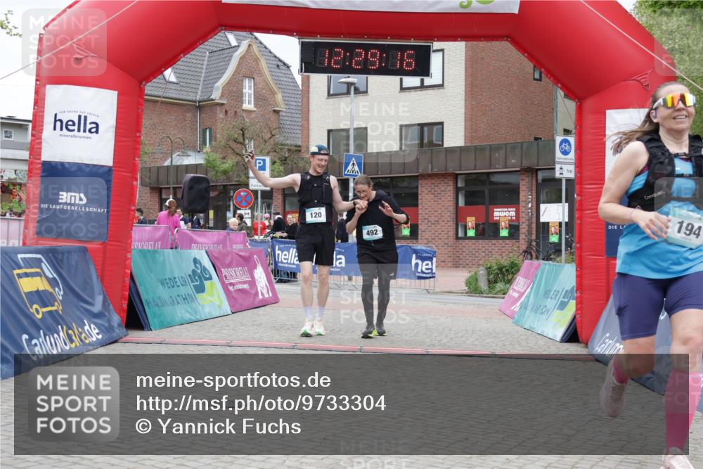 10.05.2026 - 8. Wedeler Halbmarathon Yannick Fuchs http://msf.ph/oto/9733304 10.05.2026 12:29:14 Ziel 120, 194, 492 meine-sportfotos.de