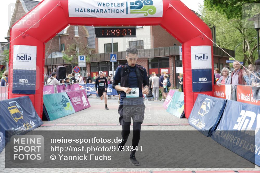 10.05.2026 - 8. Wedeler Halbmarathon Yannick Fuchs http://msf.ph/oto/9733341 10.05.2026 11:49:05 Ziel 12, 666, 811, 1017, 2002, 2004, 2078 meine-sportfotos.de