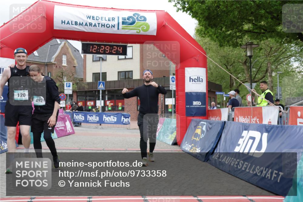 10.05.2026 - 8. Wedeler Halbmarathon Yannick Fuchs http://msf.ph/oto/9733358 10.05.2026 12:29:22 Ziel 2167 meine-sportfotos.de