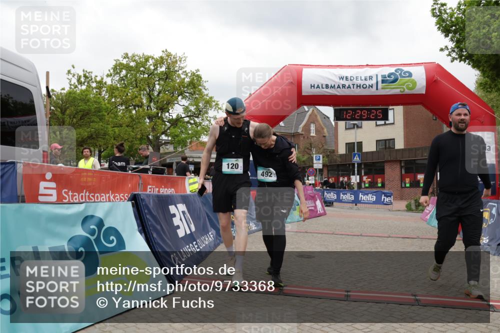 10.05.2026 - 8. Wedeler Halbmarathon Yannick Fuchs http://msf.ph/oto/9733368 10.05.2026 12:29:23 Ziel 2167 meine-sportfotos.de