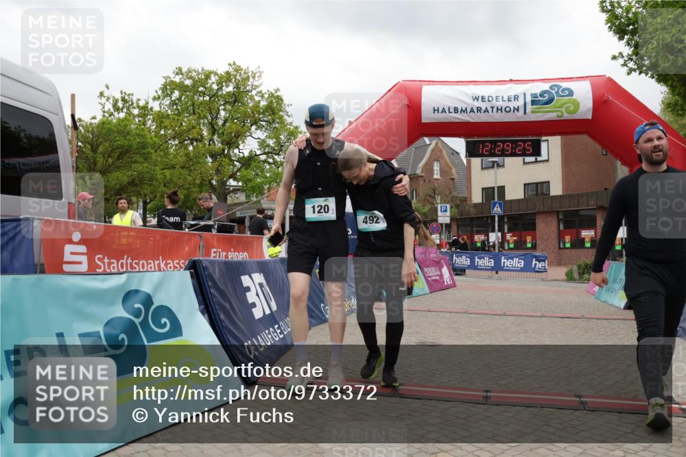 10.05.2026 - 8. Wedeler Halbmarathon Yannick Fuchs http://msf.ph/oto/9733372 10.05.2026 12:29:23 Ziel 2167 meine-sportfotos.de
