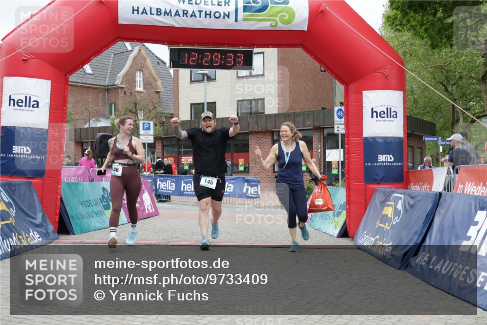 10.05.2026 - 8. Wedeler Halbmarathon Yannick Fuchs http://msf.ph/oto/9733409 10.05.2026 12:29:31 Ziel 145 meine-sportfotos.de