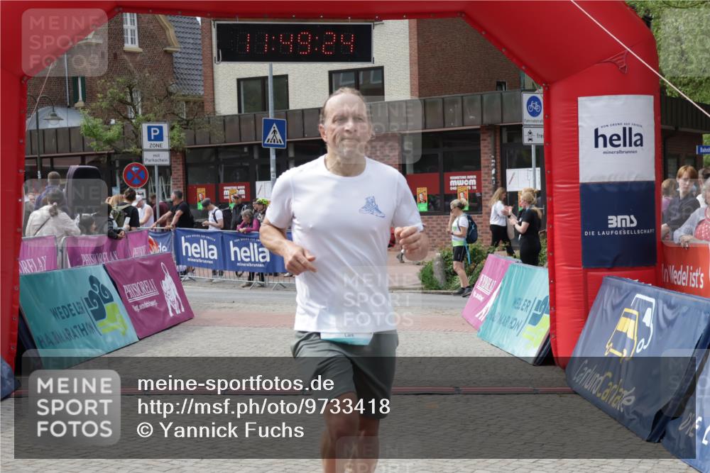 10.05.2026 - 8. Wedeler Halbmarathon Yannick Fuchs http://msf.ph/oto/9733418 10.05.2026 11:49:22 Ziel 188 meine-sportfotos.de